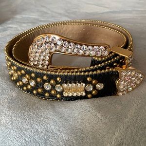 Black and gold B.B. Simon Belt size 36